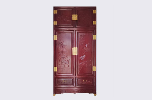 济南高端中式家居装修深红色纯实木衣柜